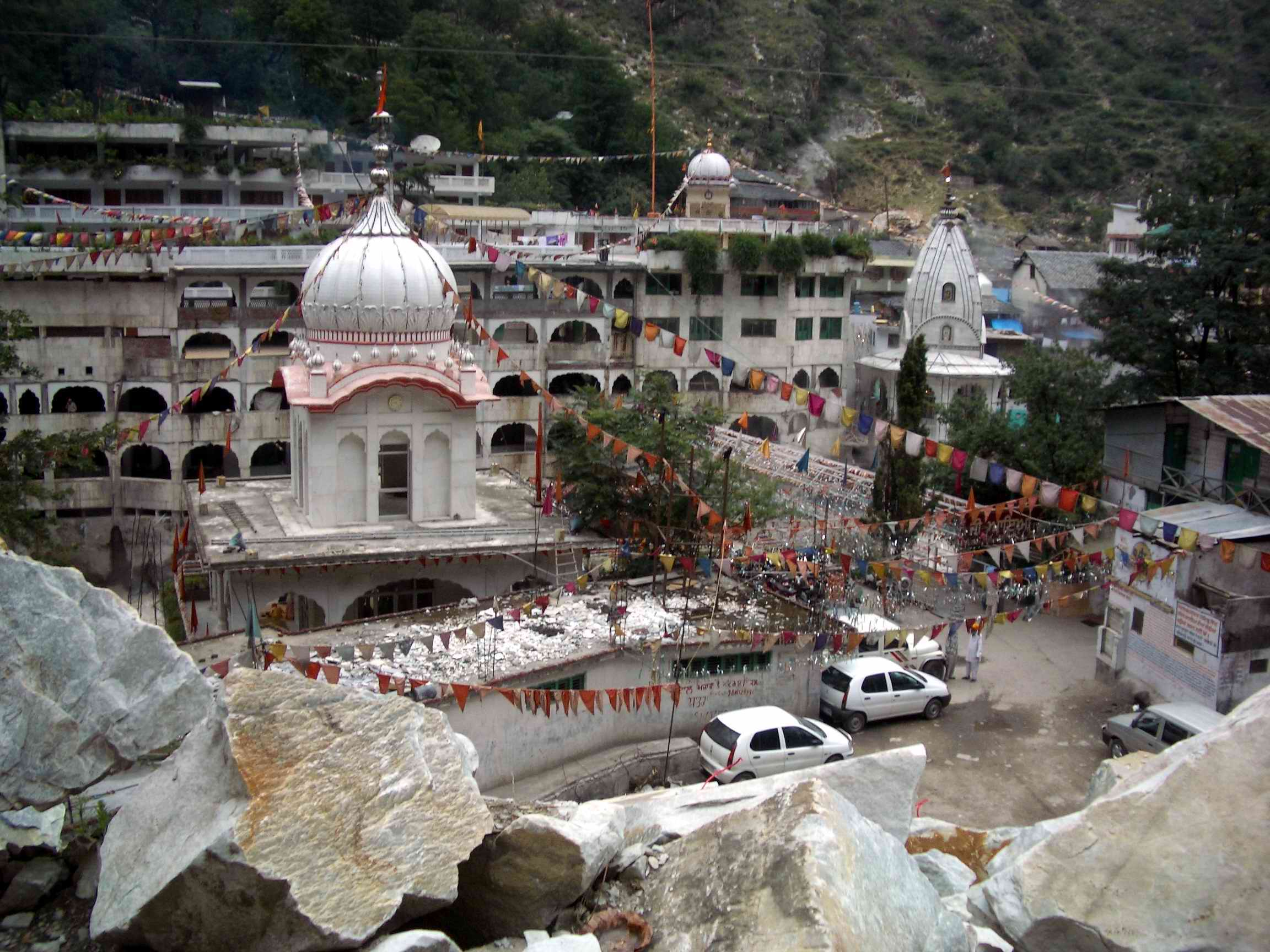 Gurudwara Shri Manikaran Sahib tour destination